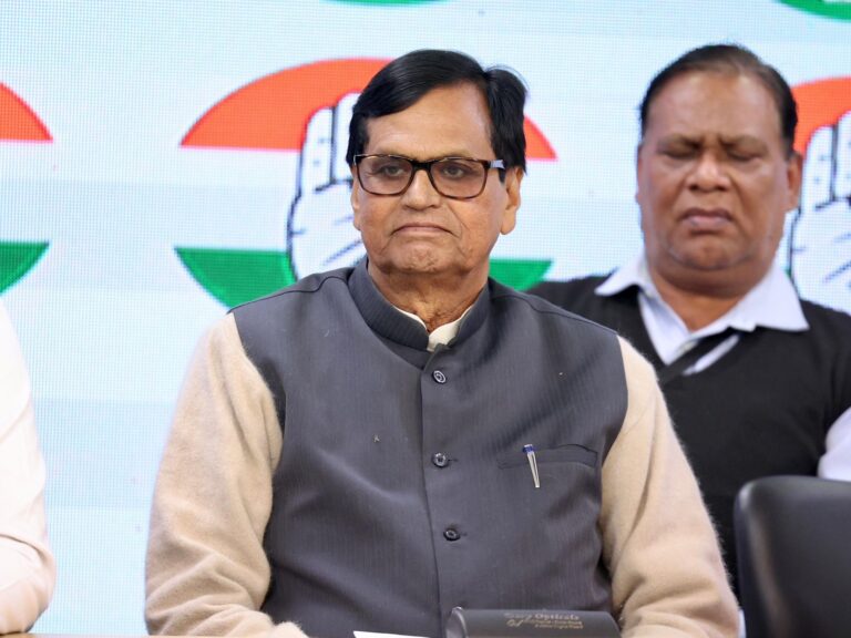अली अनवर अंसारी: एक समर्पित नेता, जिन्होंने समाज की सेवा में महत्वपूर्ण योगदान दिया