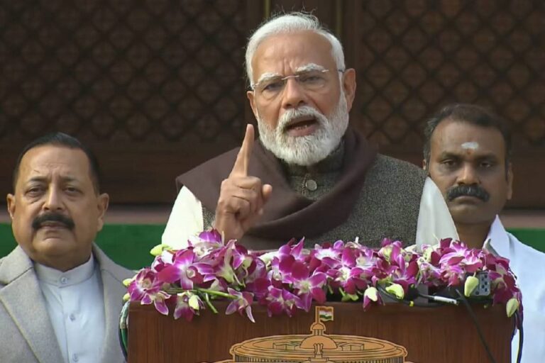 बजट सत्र की शुरुआत: पीएम मोदी का संबोधन, मां लक्ष्मी की गरीब और मध्य वर्ग पर कृपा रहे, बजट में रिफॉर्म , प्रेफरॉम और ट्रांसफॉर्म परफोकस