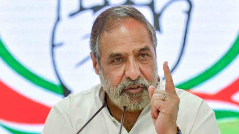 ट्रंप प्रशासन का फैसला रहा दुर्भाग्यपूर्ण बोले कांग्रेस के वरिष्ठ के नेता आनंद शर्मा, भारत के राष्ट्रीय हितों को रखे सर्वोपरि