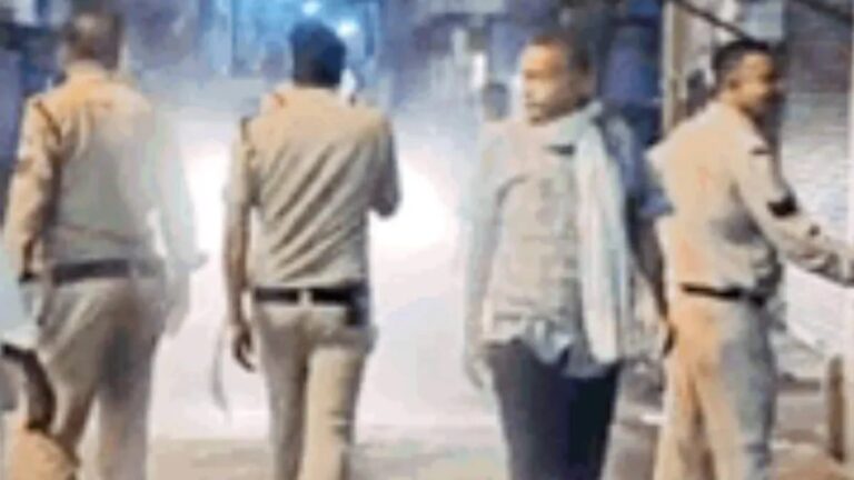 गुना में हनुमान जन्मोत्सव के जुलूस के दौरान पथराव, स्थिति अब नियंत्रण में