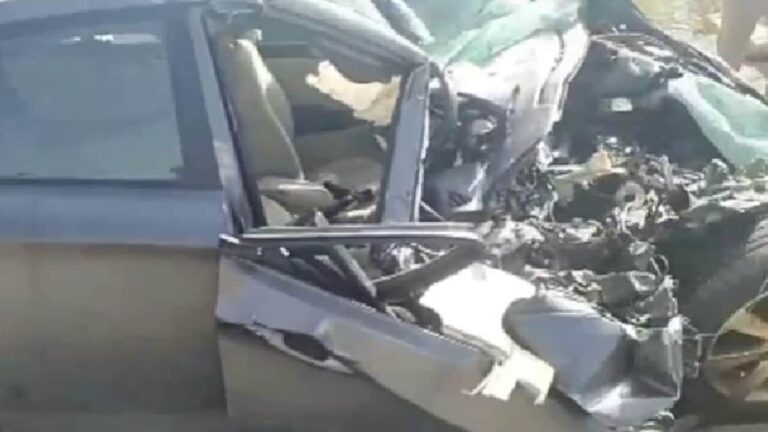 जयपुर में सड़क हादसा,कार और ट्रेलर की टक्कर में 5 की मौत, 2 महिलाएं और बच्चा शामिल