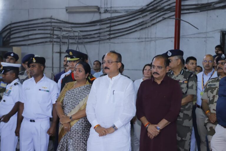 पहलगाम हमले में शहीदों को दिल्ली एयरपोर्ट पर दी गई श्रद्धांजलि, भाजपा ने स्थगित किए सभी कार्यक्रम