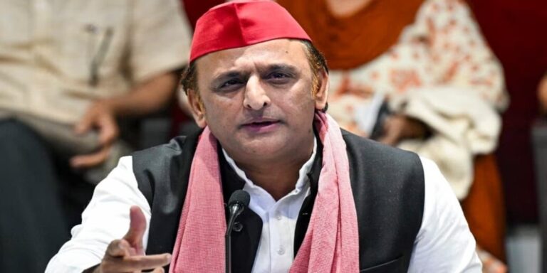 पहलगाम आतंकी हमले पर बोले अखिलेश यादव, आतंकवादी किसी धर्म के नहीं होते, सरकार ले सख्त कदम”