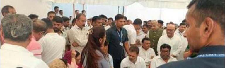 राहुल गांधी का कानपुर दौरा, पहलगाम हमले में मारे गए शुभम द्विवेदी के परिजनों से की मुलाकात