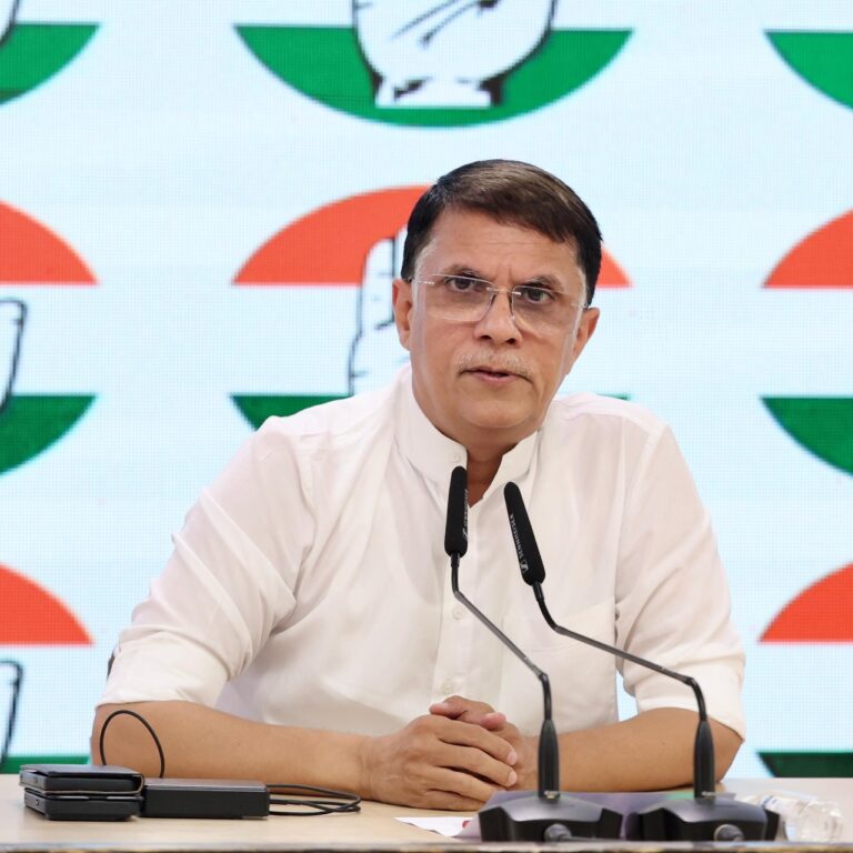 कांग्रेस नेता पवन खेड़ा ने पत्रकारों को किया संबोधित, “ऑपरेशन सिंदूर पर पवन खेड़ा का तीखा वार विदेश नीति या मुखबिरी?”