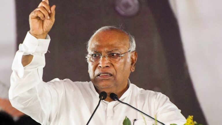 कांग्रेस अध्यक्ष खड़गे का तीखा वार, मोदी सरकार ने 11 साल में कीं 33 बड़ी गलतियां