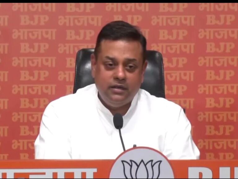 बांग्लादेश में राजनीतिक उथल-पुथल के बीच रवींद्रनाथ टैगोर के पैतृक आवास पर हमला, भारत में आक्रोश