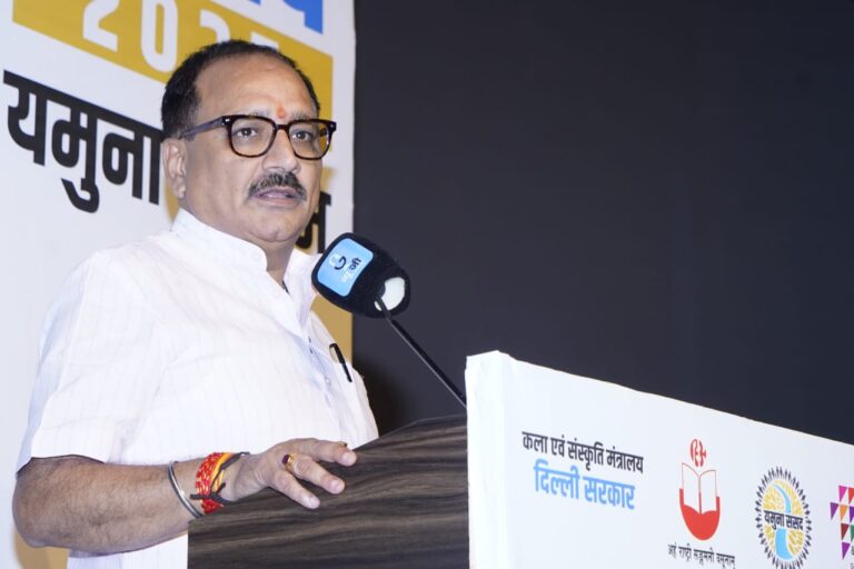 वीरेन्द्र सचदेवा का हमला, ‘AAP ने शिक्षा माफिया पर कोई कार्रवाई नहीं की