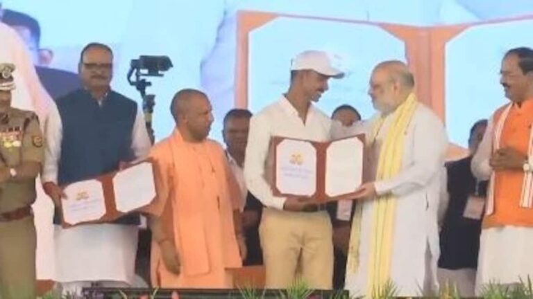 यूपी में रिकॉर्ड पुलिस भर्ती,योगी सरकार ने 60,244 आरक्षियों को सौंपे नियुक्ति पत्र, भर्ती में पारदर्शिता और तकनीक का दिखा असर