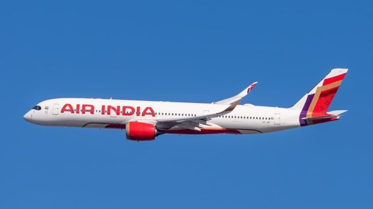 एअर इंडिया ने शेड्यूल स्थिरता के लिए अंतरराष्ट्रीय उड़ानों में 15% कटौती की, कई रूट्स पर सेवाएं अस्थायी रूप से निलंबित