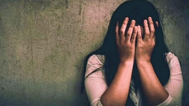 मुंबई में महिला पायलट से छेड़छाड़ का मामला, उबर ड्राइवर सहित तीन पर केस दर्ज