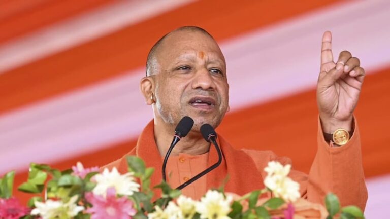 गोरखपुर में उत्तर प्रदेश का पहला आयुष विश्वविद्यालय हुआ लोकार्पित, सीएम योगी ने की नई घोषणाएं