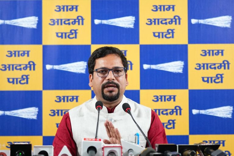 दिल्ली में जलभराव पर आम आदमी पार्टी का हमला, संजीव झा बोले- बीजेपी सरकार बनी जनता के लिए विपदा