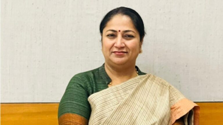 डेंगू-मलेरिया पर दिल्ली सरकार का एक्शन मोड, सीएम रेखा गुप्ता ने दिए फौरन फॉगिंग और दो चेतावनी के बाद चालान के निर्देश