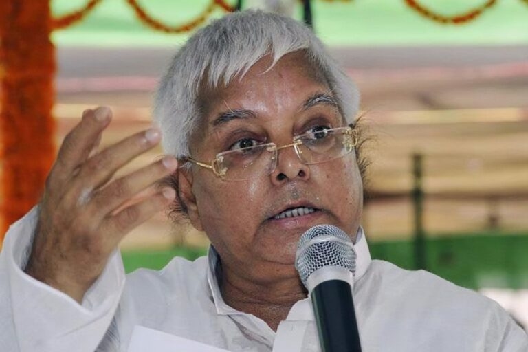 जमीन के बदले नौकरी घोटाले में लालू यादव को सुप्रीम कोर्ट से बड़ा झटका, कार्यवाही पर रोक से इनकार