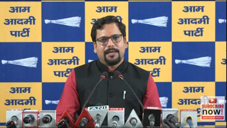यमुना की सफाई पर बड़ा सवाल – संजीव झा ने बीजेपी को घेरा
