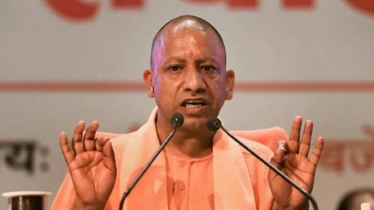 दाखिल-खारिज में देरी पर DM और कमिश्नर होंगे जिम्मेदार, हाईकोर्ट की फटकार के बाद शासन सख्त