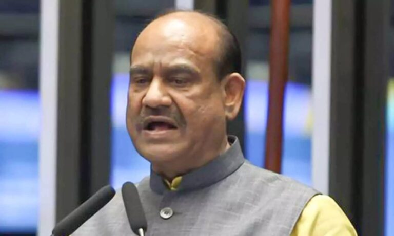 बिहार वोटर लिस्ट मुद्दे पर लोकसभा में हंगामा, स्पीकर ओम बिरला बोले “सड़क जैसा व्यवहार संसद में नहीं चलेगा”