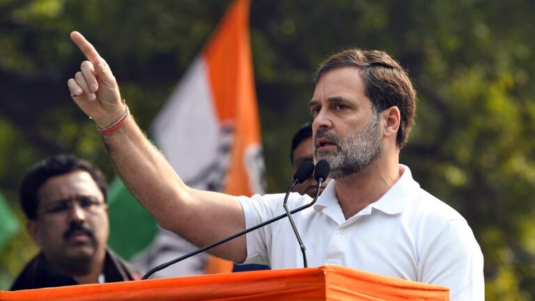 राहुल गांधी ने चुनाव आयोग पर लगाया बड़ा आरोप ‘भाजपा के साथ मिलकर हो रही है वोटों की चोरी’-जानें क्या है पूरा मामला
