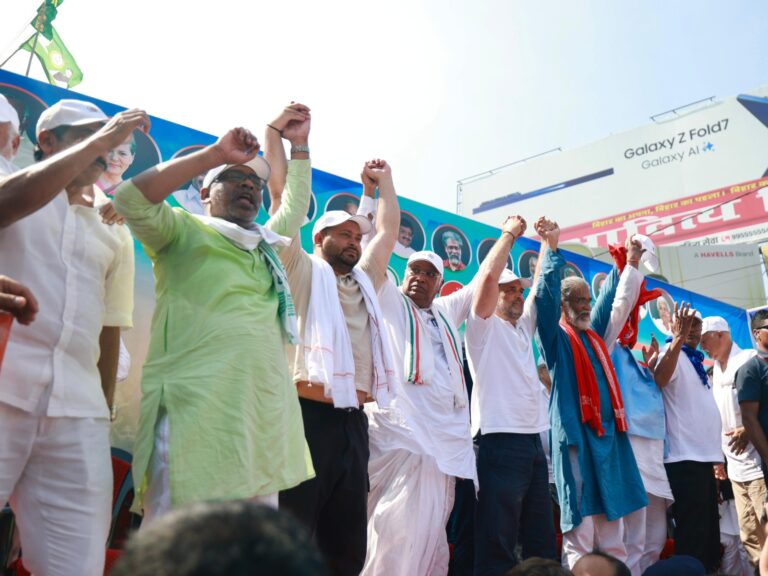मोदी को ‘चुनावी प्रधानमंत्री’ करार, विपक्ष ने लोकतंत्र बचाने की दी चेतावनी “विपक्ष ने मोदी सरकार को घेरा”