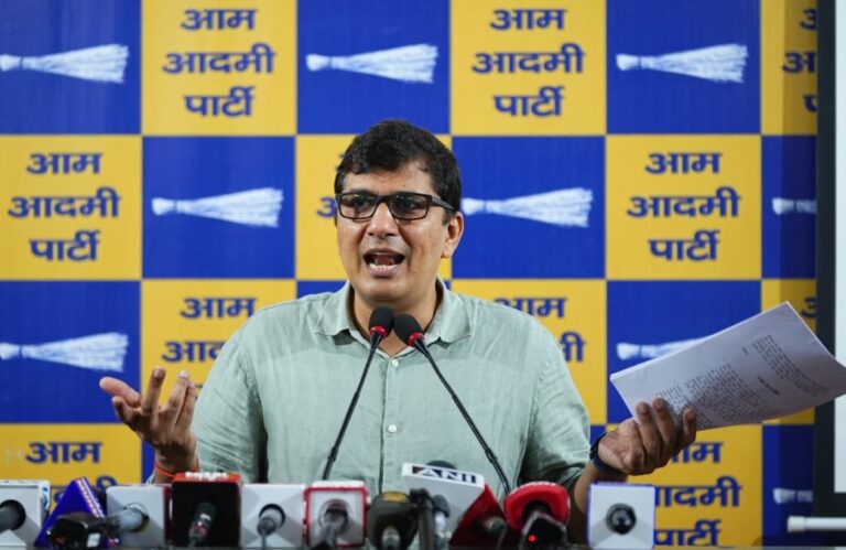 आप नेता सौरभ भारद्वाज का आरोप, कांग्रेस ने 2025 दिल्ली चुनाव में बीजेपा को जिताने और आरप को हराने की रची साजिश