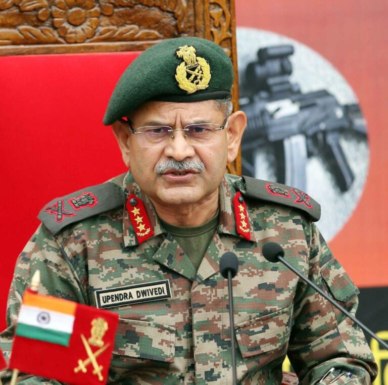 ऑपरेशन सिंदूर से मिली सफलता में नागरिक और सैनिकों की भूमिका अहम, बोले आर्मी चीफ उपेंद्र द्विवेदी “जानें क्या कुछ कहा”