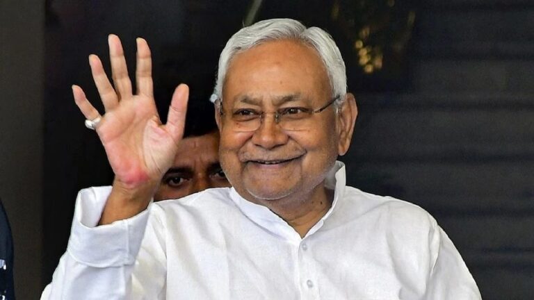 बिहार कैबिनेट की बड़ी सौगात आंगनबाड़ी सेविकाओं का मानदेय बढ़ा, कन्या विवाह मंडप और सोलर लाइट योजना को मंजूरी