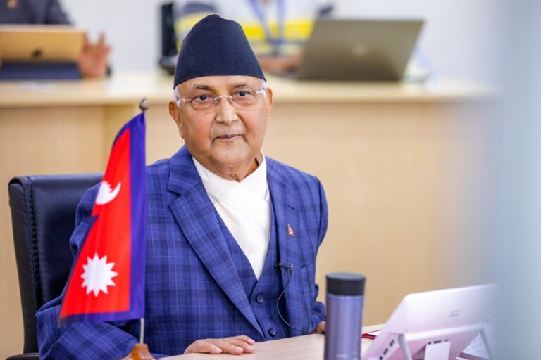 नेपाल में बेकाबू हुआ आंदोलन सोशल मीडिया बैन के खिलाफ हिंसा में 20 मौतें, PM ओली ने दिया इस्तीफा, प्रचंड का आवास जलाया