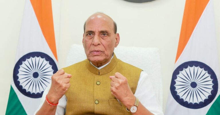 भारत-पाक संघर्ष में ट्रंप की मध्यस्थता की बात फेल, रक्षा मंत्री राजनाथ सिंह बोले “ऑपरेशन सिंदूर फिर से होगा शुरू”