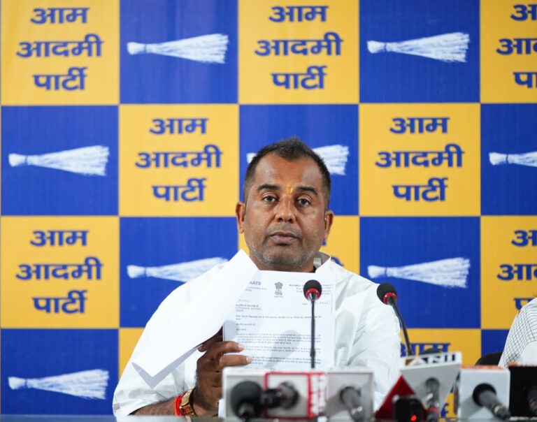 नांगलोई रेलवे फाटक हादसा और भाजपा सरकार की लापरवाही – अनिल झा