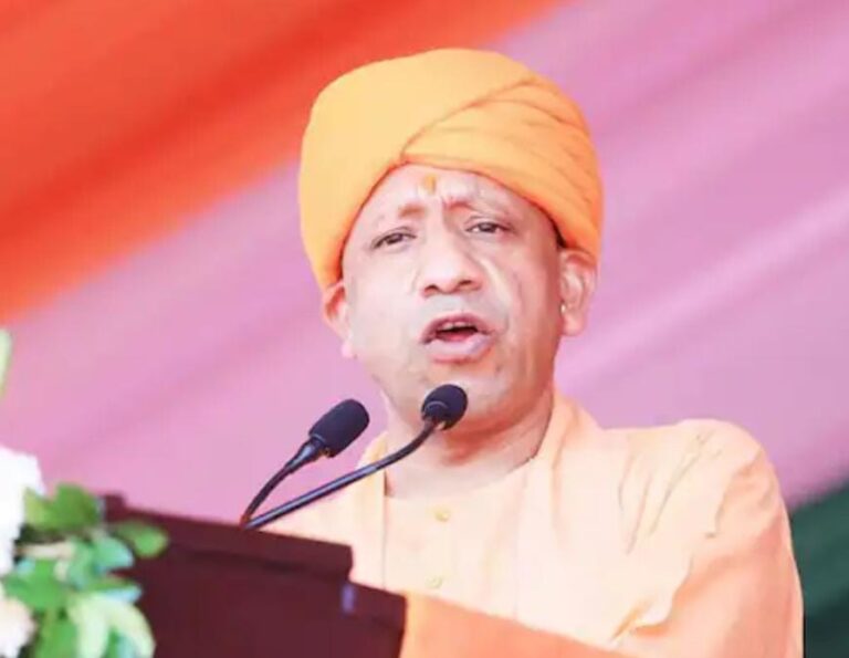 यूपी के लोगों के लिए सीएम योगी का दिवाली स्पेशल तोहफा: 1.86 करोड़ परिवारों को फ्री LPG सिलेंडर
