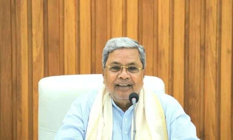 कर्नाटक में लिंगायतों की अलग धर्म की मांग पर सियासी घमासान, CM सिद्धारमैया का ‘कोई रुख नहीं’ बयान और BJP का तीखा आरोप