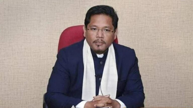 मणिपुर हिंसा पर गरमाई सियासत कोनराड संगमा ने की राज्यपाल से मुलाकात, कांग्रेस ने बोला तीखा हमला