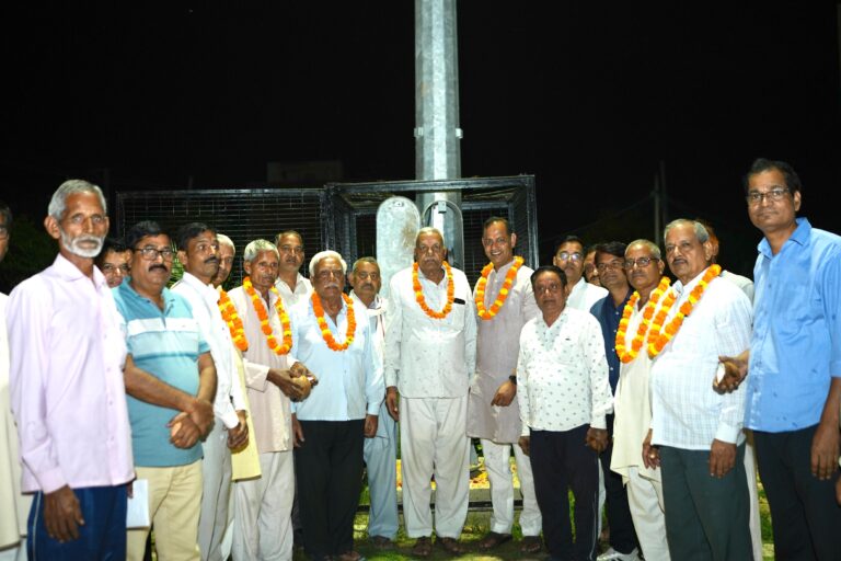 Delhi Government Illuminates Rural Delhi, Minister Ravinder Indraj Singh Inaugurates High Mast Lights in Six Villages to Boost Safety and Development