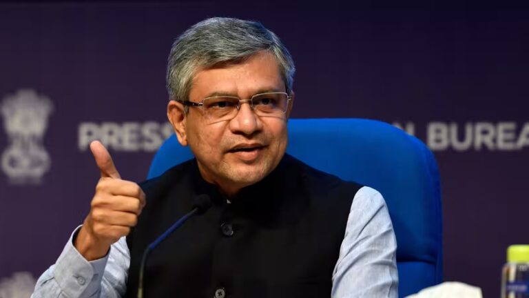 आत्मनिर्भर भारत की ओर बड़ा कदम, 7 इलेक्ट्रॉनिक्स मैन्युफैक्चरिंग प्रोजेक्ट्स को सूचना प्रौद्योगिकी मंत्री अश्विनी वैष्णव ने दिखाई हरी झंडी