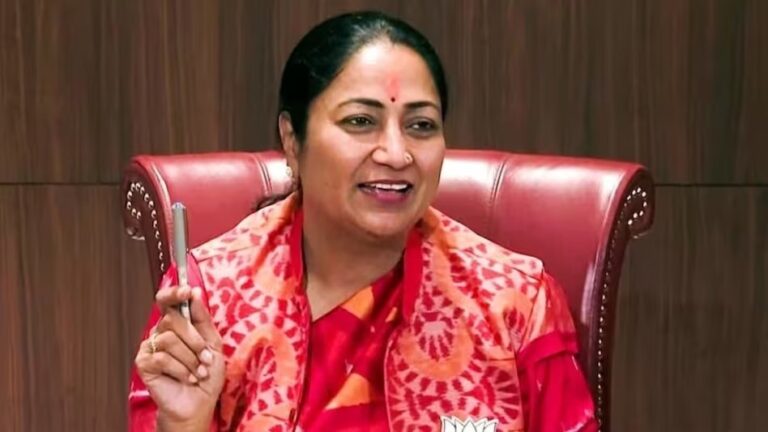 दिल्ली में बढ़ते प्रदूषण और सफाई संकट पर मुख्यमंत्री रेखा गुप्ता ने खुद संभाला मोर्चा, एमसीडी पर जताई नाराजगी ‘सरकार ने लिया सख्त कदम’