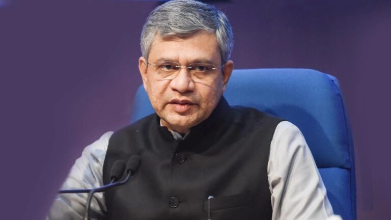 अश्विनी वैष्णव के मंत्रालय को बड़ा इंफ्रास्ट्रक्चर पैकेज, रेल डबलिंग और नई लाइनों को स्वीकृति