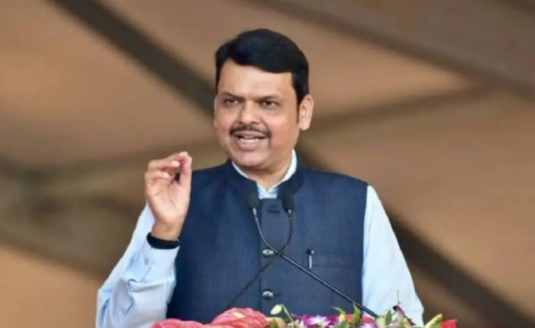निकाय चुनाव स्थगित होने पर फडणवीस भड़के, ‘निर्वाचन आयोग का फैसला गलत, उम्मीदवारों के साथ अन्याय’