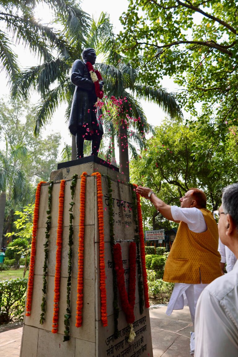 प्रवेश वाही ने लाला देशबंधु गुप्ता को श्रद्धांजलि देकर उनके योगदान को किया याद