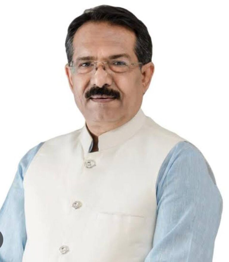 दिल्ली में मतदाता सत्यापन को लेकर भाजपा का बयान, हर्ष मल्होत्रा ने कहा- वैध मतदाताओं का वोट कोई नहीं कटवा सकता