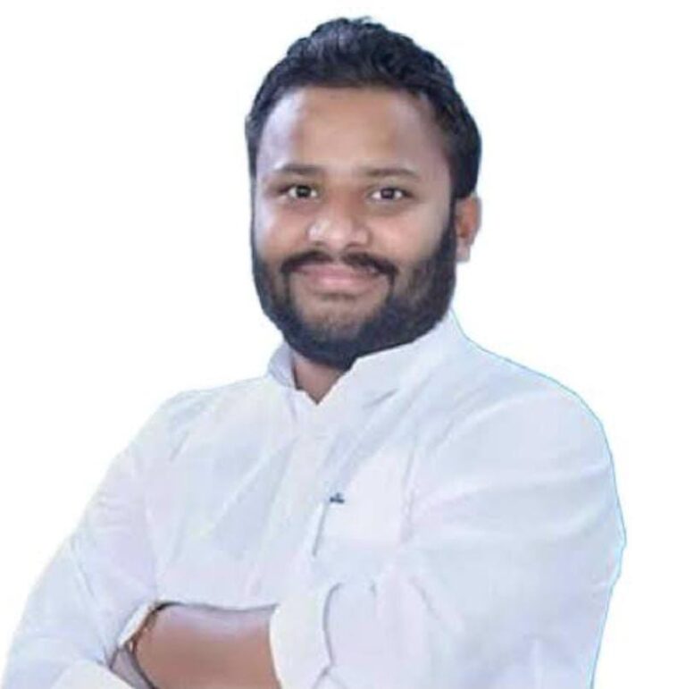 विधायक कुलदीप कुमार को लेकर दिल्ली की सियासत गरमाई, आप ने पुलिस कार्रवाई पर उठाए गंभीर सवाल