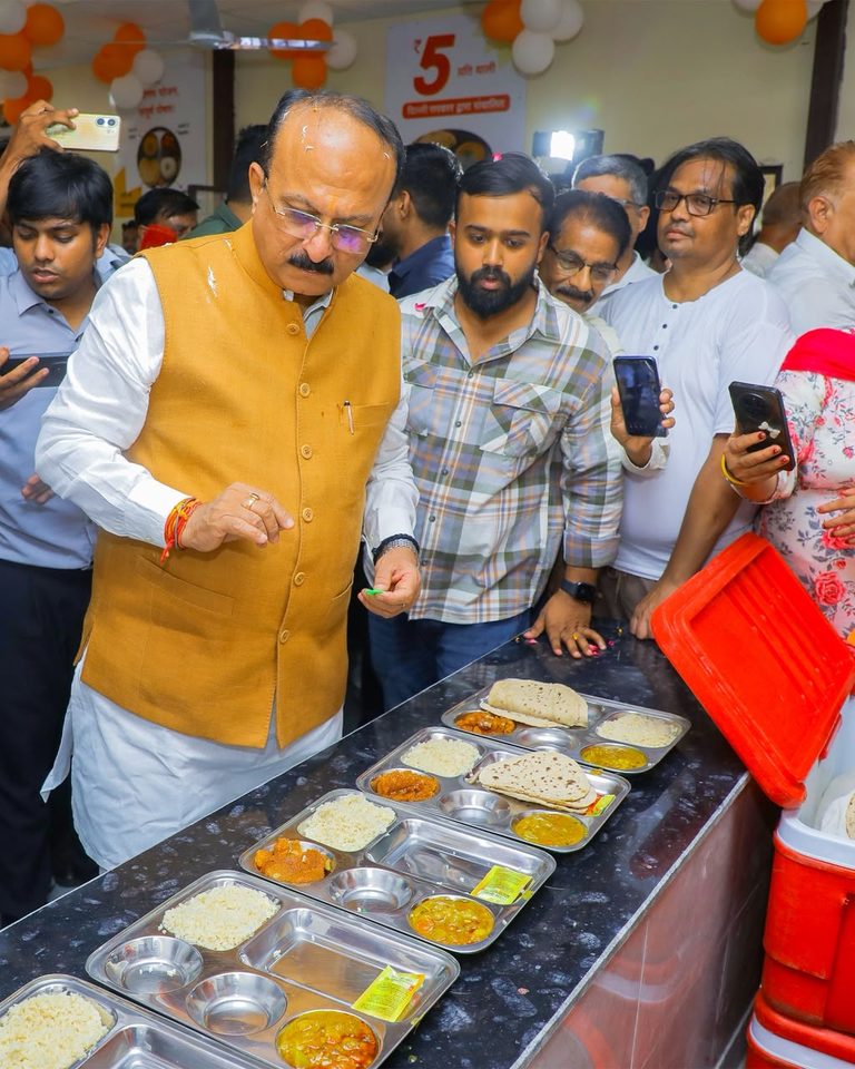 5 में पौष्टिक भोजन से जरूरतमंदों को राहत, जनकपुरी में शुरू हुई नई अटल कैंटीन – आशीष सूद