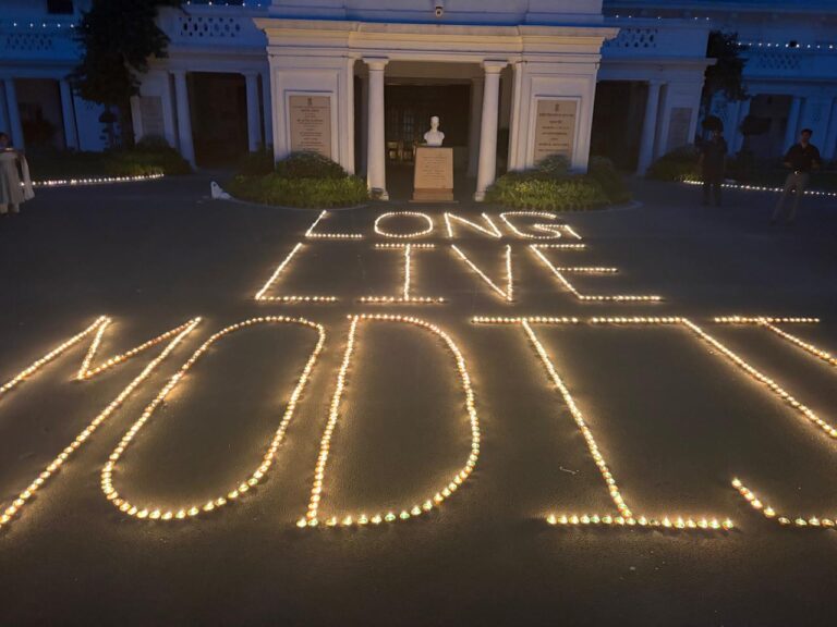 दिल्ली विधानसभा में प्रधानमंत्री नरेंद्र मोदी के जन्मदिन पर जगमगाए हजारों ‘आशीर्वाद के दीये’-76वें जन्मदिन पर दिल्ली विधानसभा परिसरमें हुआ विशेष कार्यक्रम, विकास और विकसित भारत के संकल्प का दिया संदेश
